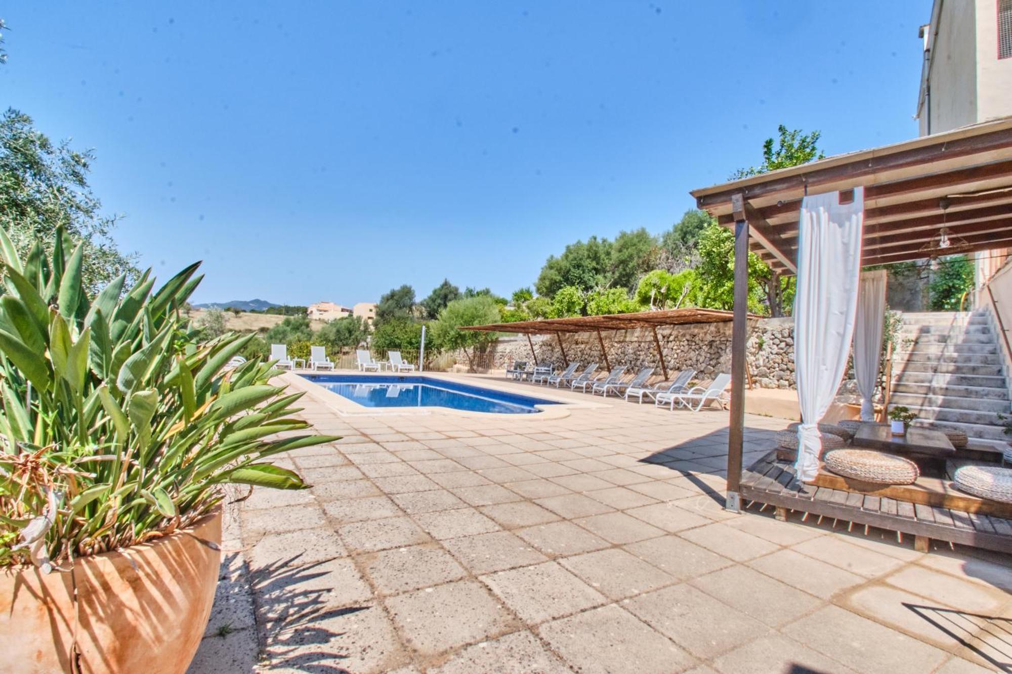 Riera Hotel 4*