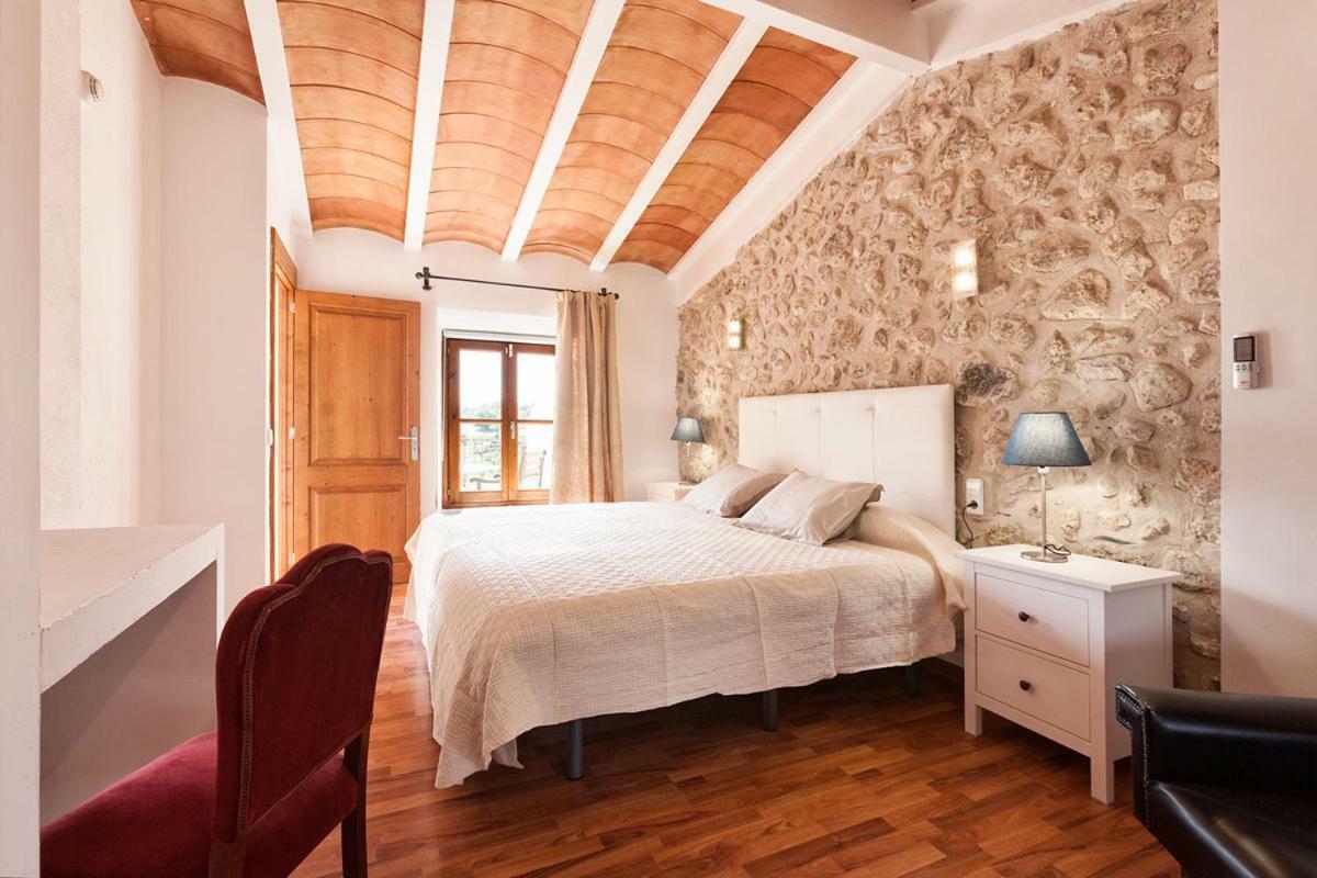 Riera Hotel 4*
